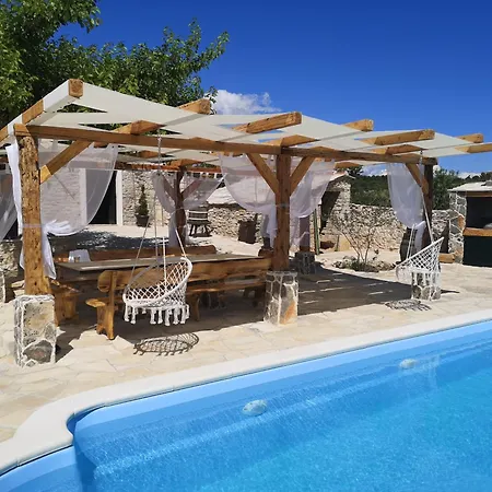 Vakantiehuis My Dalmatia - Hilltop Paradise With Private Pool