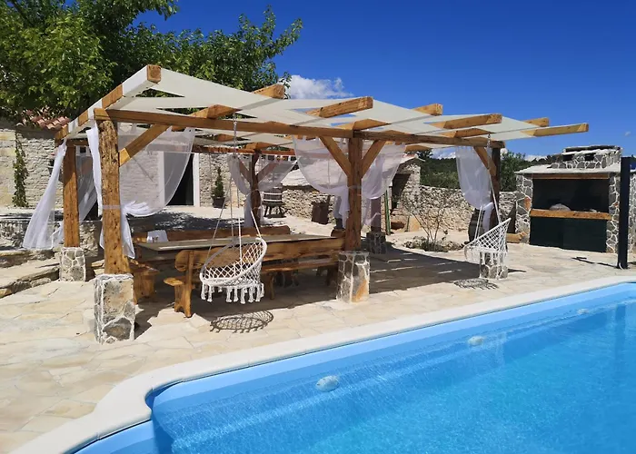Vakantiehuis My Dalmatia - Hilltop Paradise With Private Pool
