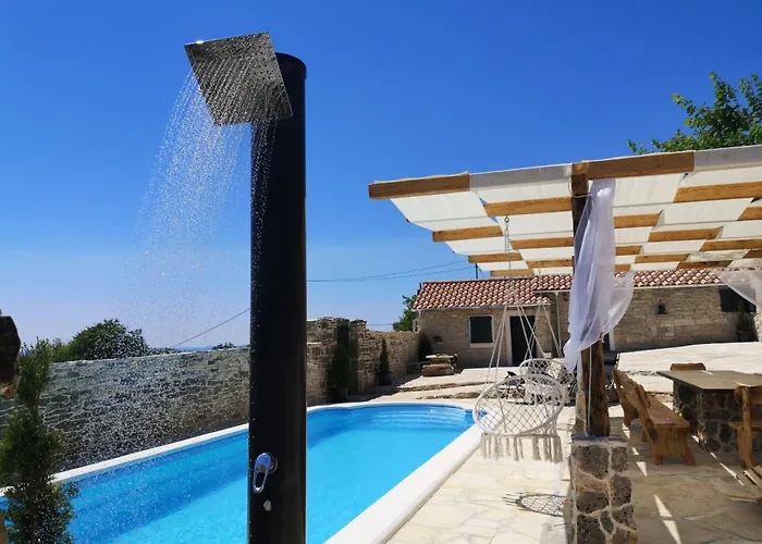 My Dalmatia - Hilltop Paradise With Private Pool Vakantiehuis *