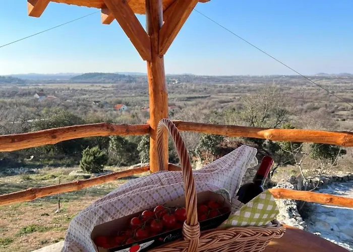 My Dalmatia - Hilltop Paradise With Private Pool Vakantiehuis Kula Atlagica