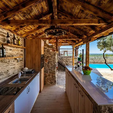 My Dalmatia - Hilltop Paradise With Private Pool, Sauna And Jacuzzi 別荘 Kula Atlagica