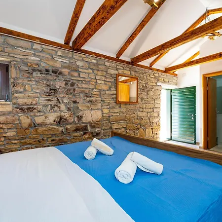 My Dalmatia - Hilltop Paradise With Private Pool, Sauna And Jacuzzi