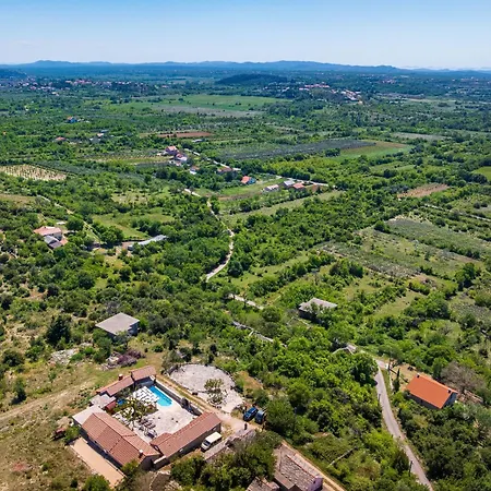 My Dalmatia - Hilltop Paradise With Private Pool, Sauna And Jacuzzi 別荘 Kula Atlagica