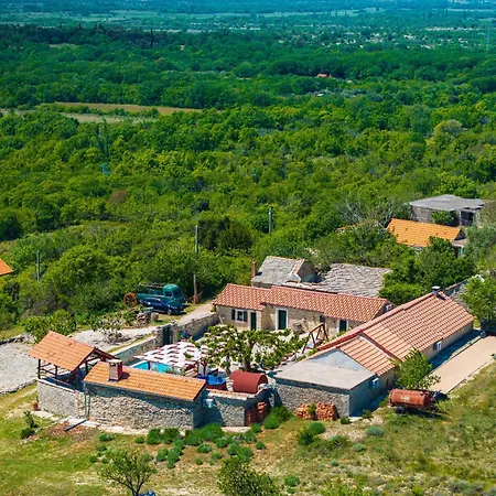 別荘 My Dalmatia - Hilltop Paradise With Private Pool, Sauna And Jacuzzi *