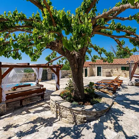 My Dalmatia - Hilltop Paradise With Private Pool, Sauna And Jacuzzi * Kula Atlagica