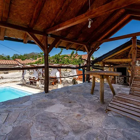 My Dalmatia - Hilltop Paradise With Private Pool, Sauna And Jacuzzi Holiday home
