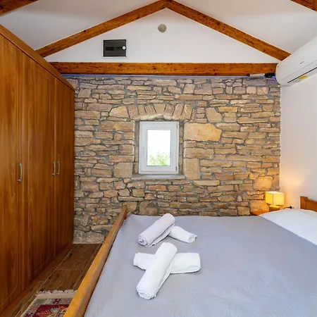 My Dalmatia - Hilltop Paradise With Private Pool, Sauna And Jacuzzi 別荘 Kula Atlagica